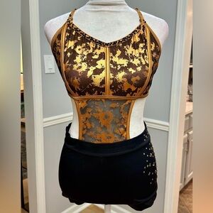 Copper and black costume AM